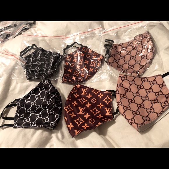 Black Gucci masks - Picture 1 of 5
